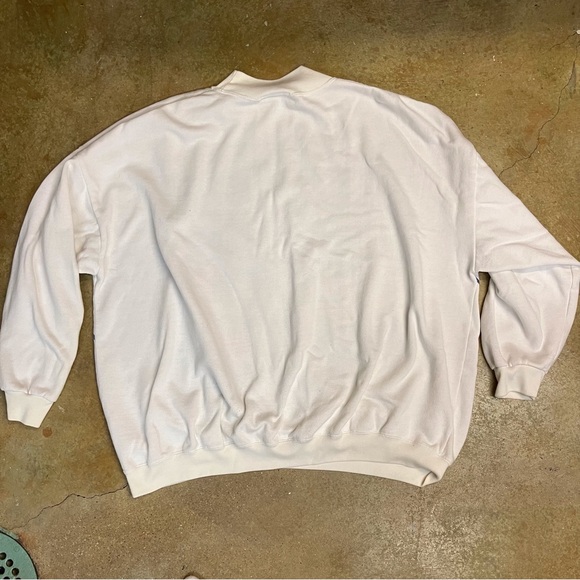 Vintage Christmas sweatshirt! - Picture 4 of 6